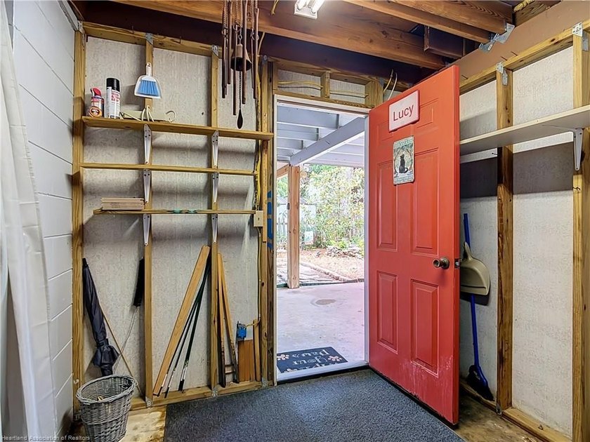 SEE IT TO BELIEVE IT! This charming classic bungalow is move-in - photo 26