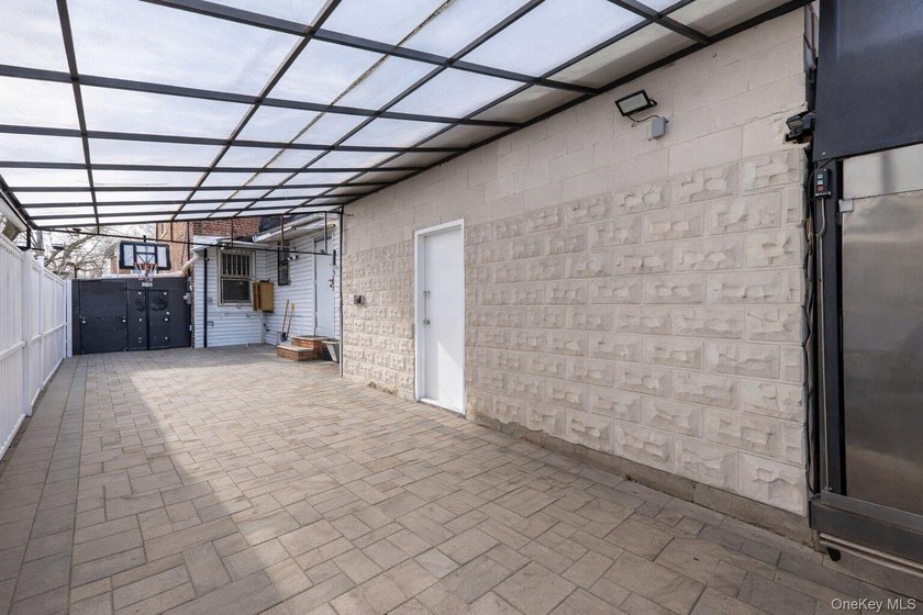 Welcome to this beautifully maintained, move in ready two - photo 34