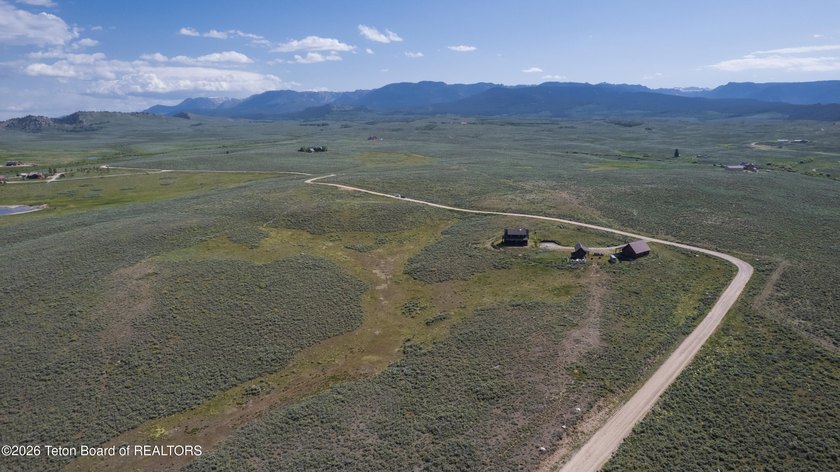 Escape to wide open spaces at 41 Marsh Creek Road in Cora, WY- - photo 5