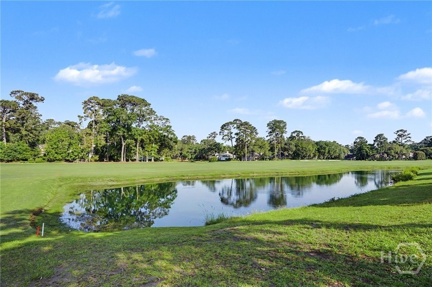 Centrally located in desirable Oakridge, this meticulously - photo 42