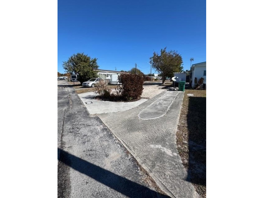 55 + CO-OP Community, Whispering Creek. Vacant Lot...Ready for - photo 6