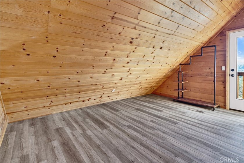 2433 Stern Deck - photo 17