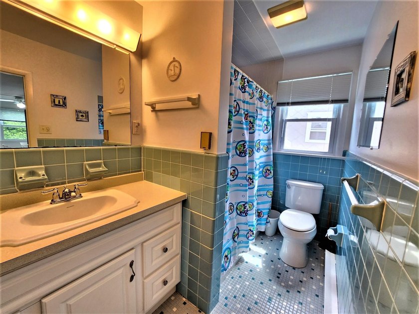 Enjoy the best of Stone Harbor from this centrally located - photo 9
