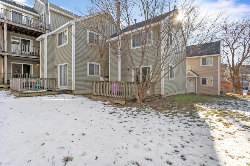 Dover condo living under $300K! Charming ground floor entry - photo 2
