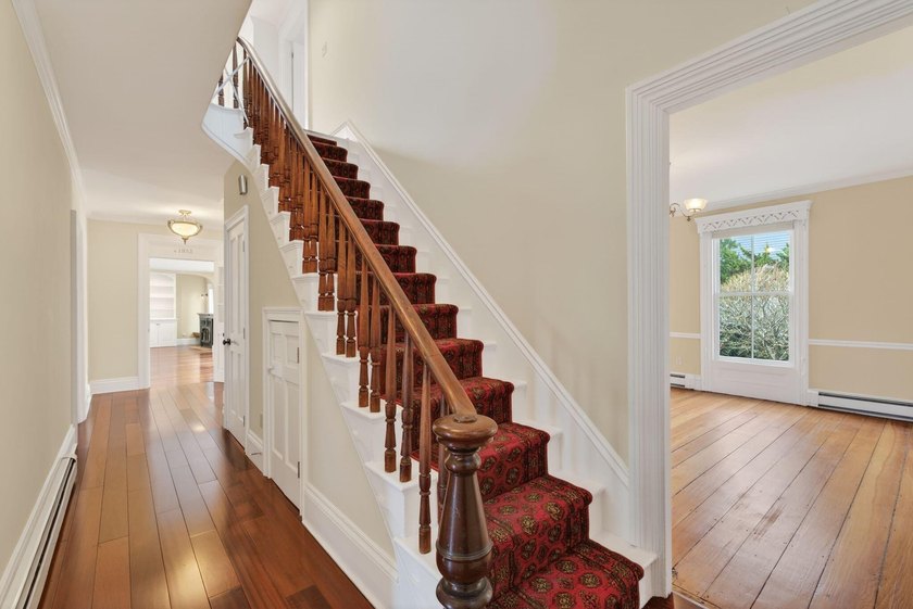 This beautiful 3,238 square foot c. 1832 Italianate sits in the - photo 5