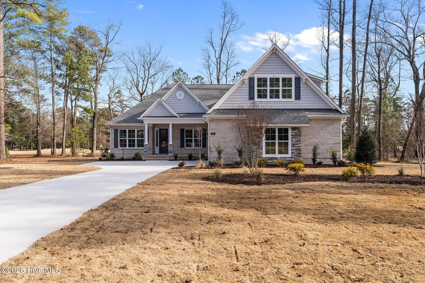Luxury Coral Bay design by Horizon Homes in Barrington Place - photo 2