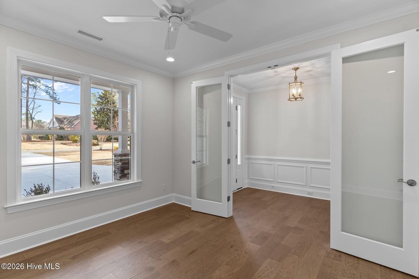 Luxury Coral Bay design by Horizon Homes in Barrington Place - photo 4