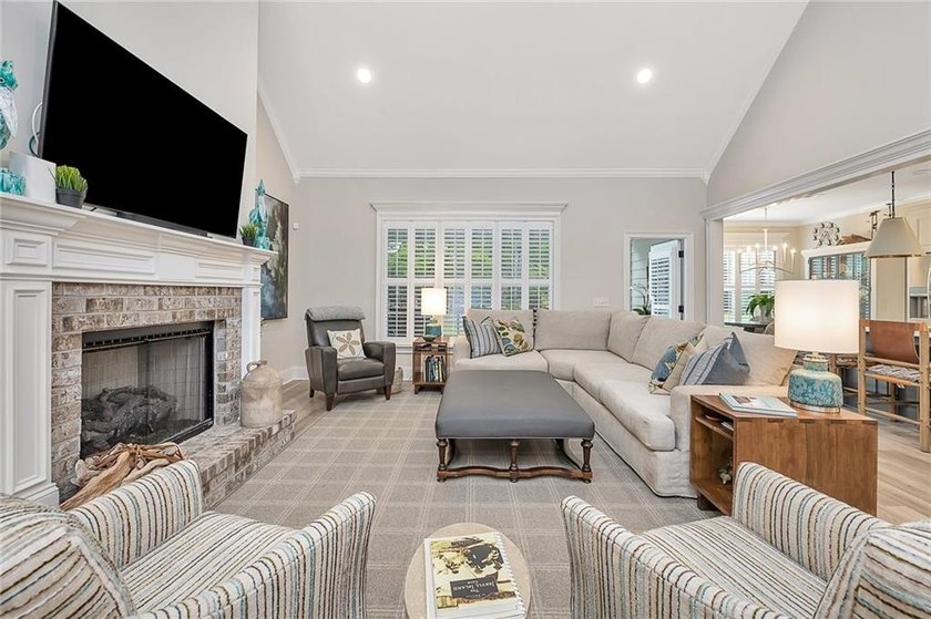 Ask about Golf/Beach membership! This almost-new home on Butler - photo 9