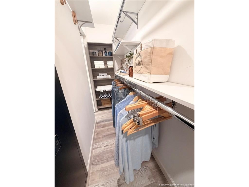 Beautifully renovated one-bedroom residence in Monterey Yacht &amp; - photo 20