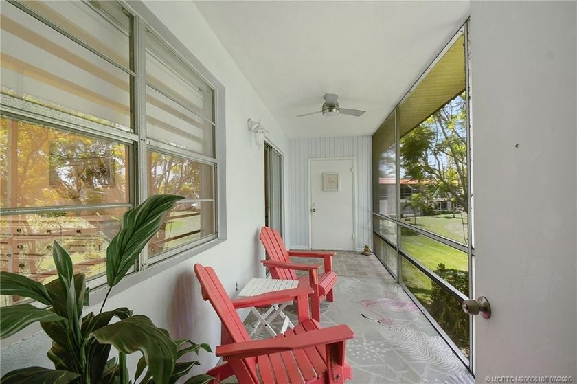 Beautifully renovated one-bedroom residence in Monterey Yacht &amp; - photo 28