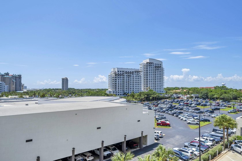 Welcome to this beautifully renovated, southwest-facing - photo 32