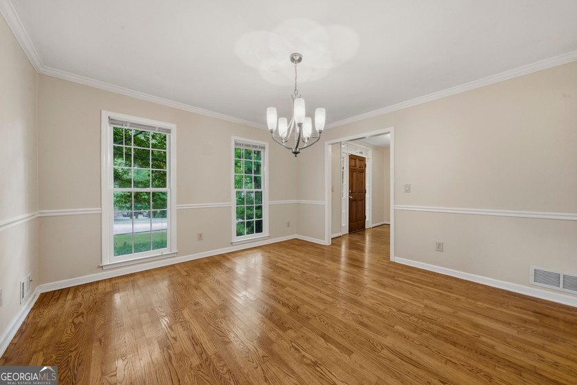 SOME HOMES ARE BUILT BIG. THIS ONE WAS DESIGNED TO LIVE BIG - photo 8