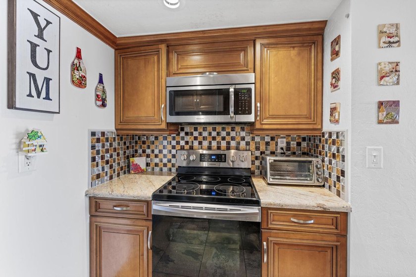 REDUCED to a BARGAIN price !!!! Beautiful and BRIGHT 1 bed/ 1 - photo 15