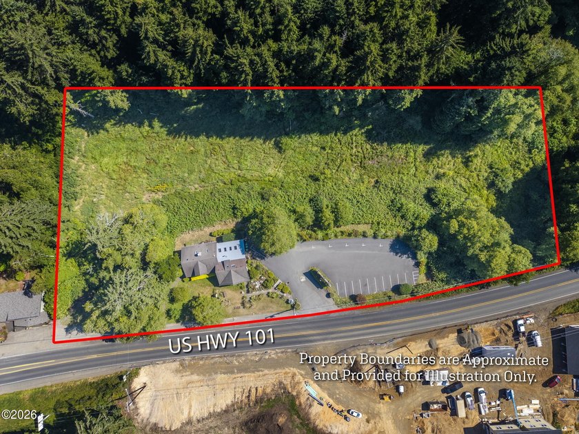 Prime Highway 101 commercial opportunity in Lincoln City. This 4 - photo 7