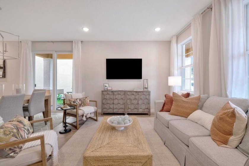 Former model home-all the upgrades! 2022 CBS Construction. Lived - photo 14