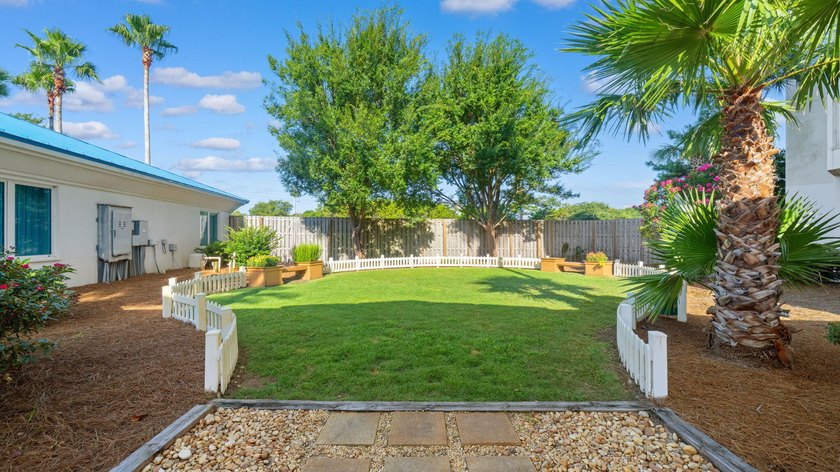 $20K-$30K Gross Rental Income. HOA Covers ALL Utilities. Gulf - photo 38