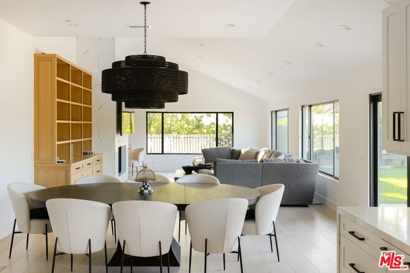 Set at the end of a quiet cul-de-sac in North Ranch Proper, this - photo 9