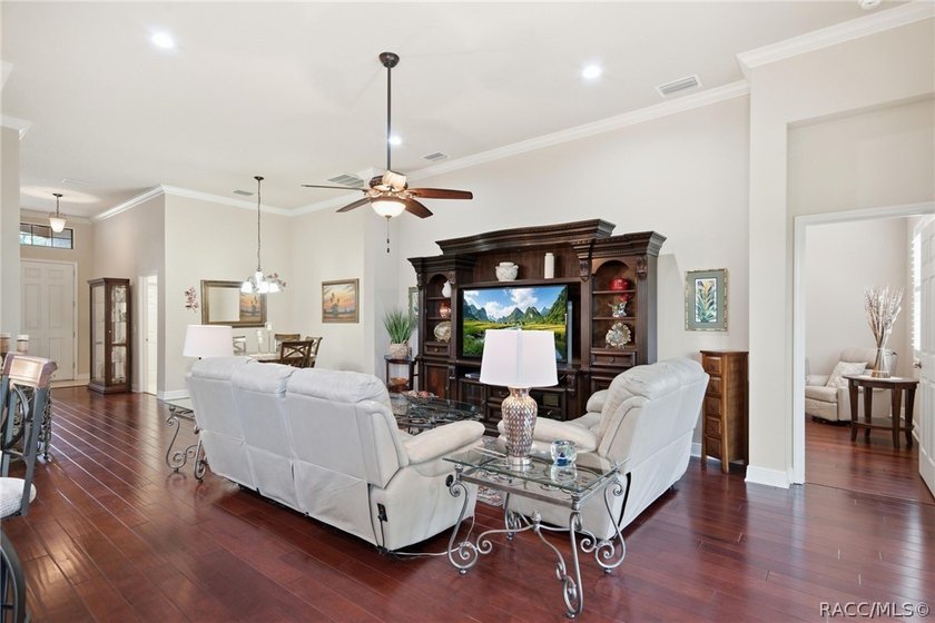 Welcome to this beautifully maintained home in the desirable - photo 11