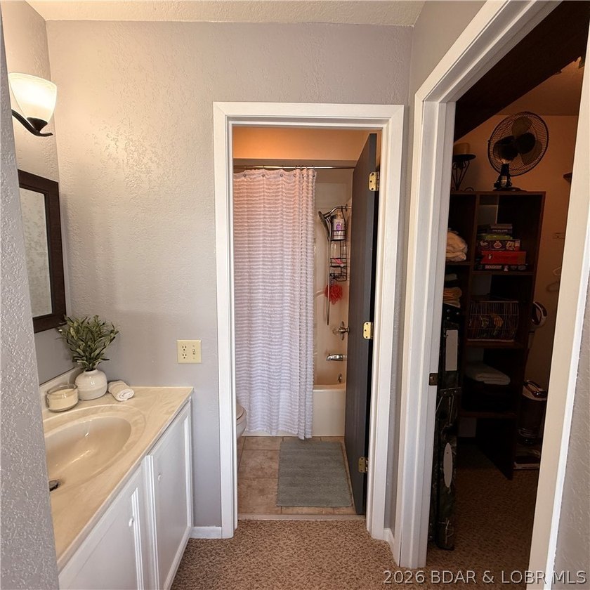 Wake up to some of the best lake views at Bay Point Village - photo 16