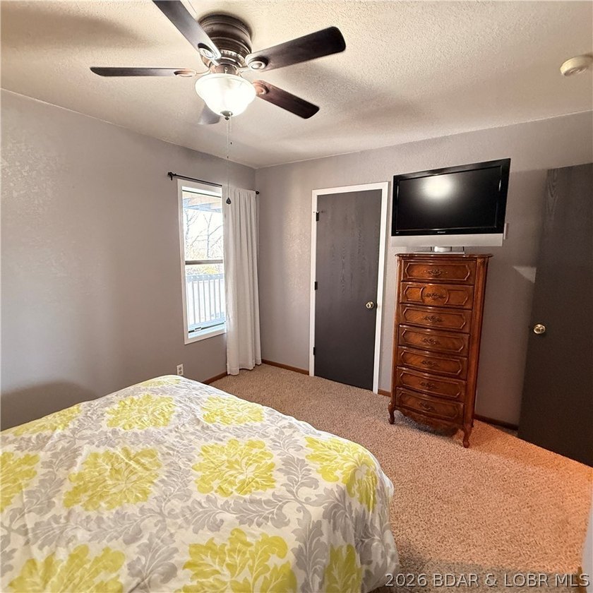 Wake up to some of the best lake views at Bay Point Village - photo 20