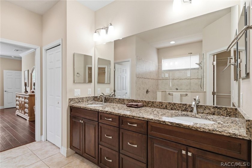 Welcome to this beautifully maintained home in the desirable - photo 22