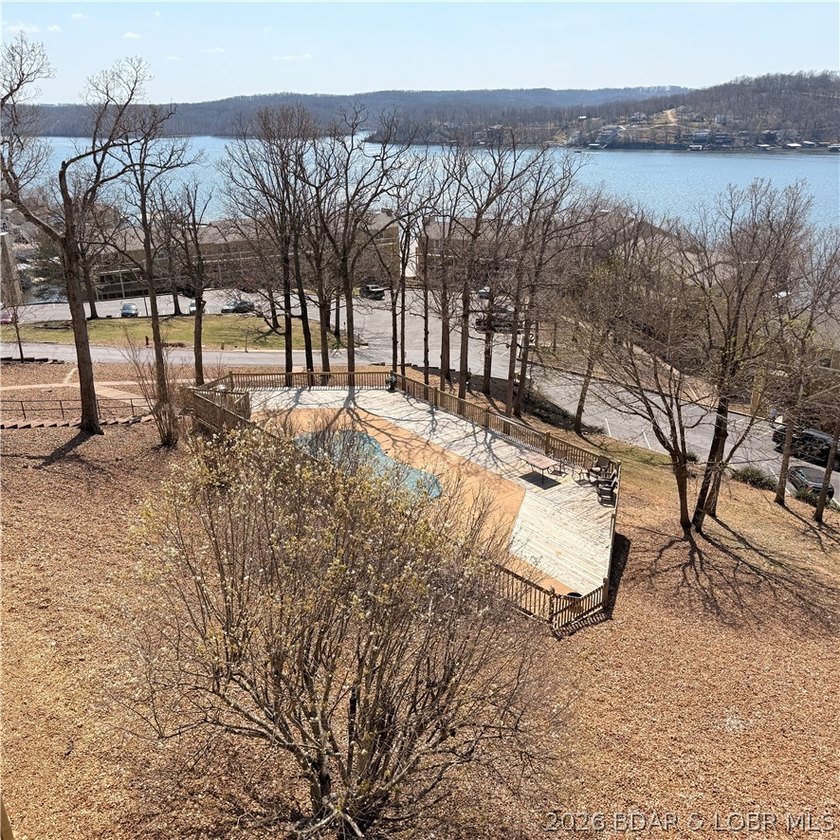 Wake up to some of the best lake views at Bay Point Village - photo 25