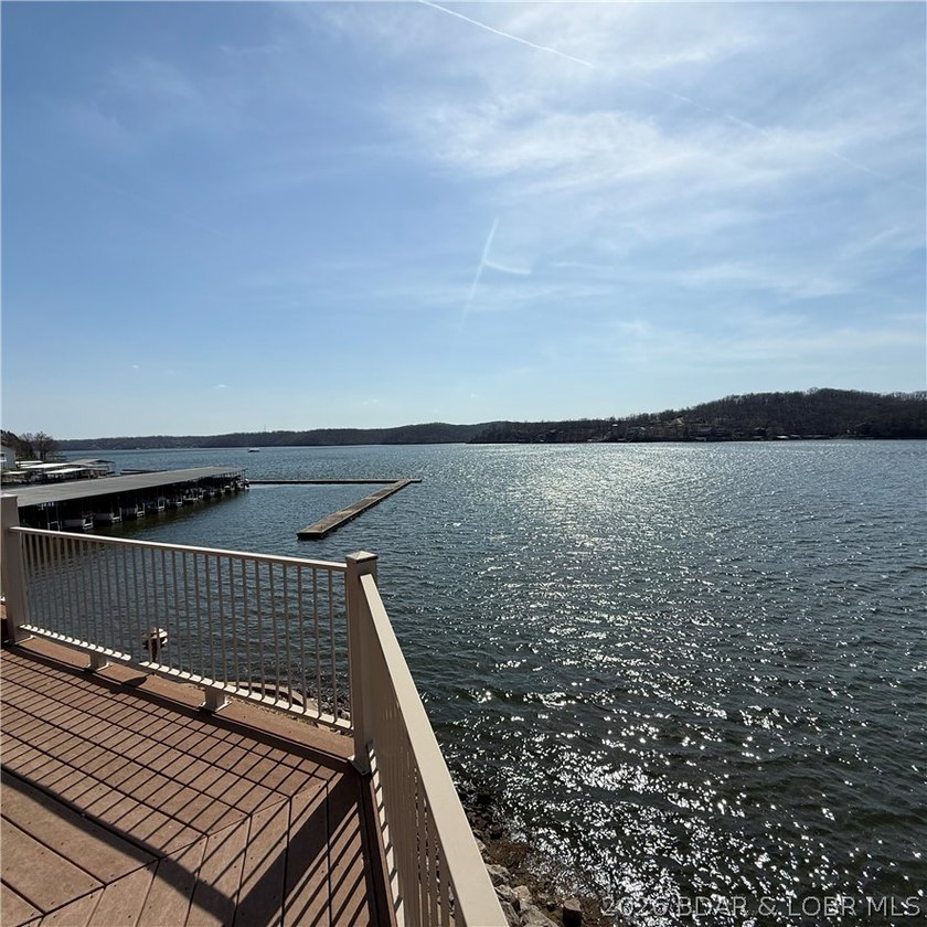 Wake up to some of the best lake views at Bay Point Village - photo 29