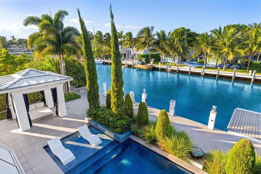 Experience the pinnacle of luxury living in this custom British - photo 53