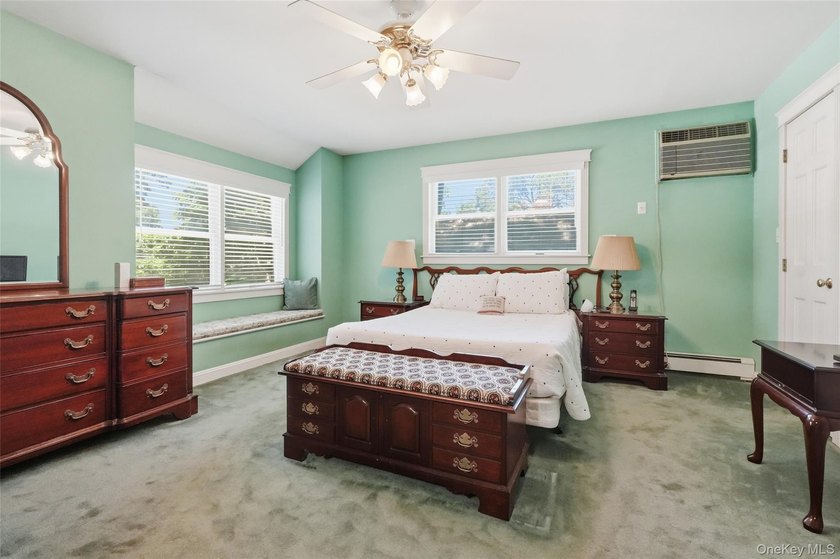 Welcome to 2595 Yorktown St., a fabulous Colonial perfectly - photo 28