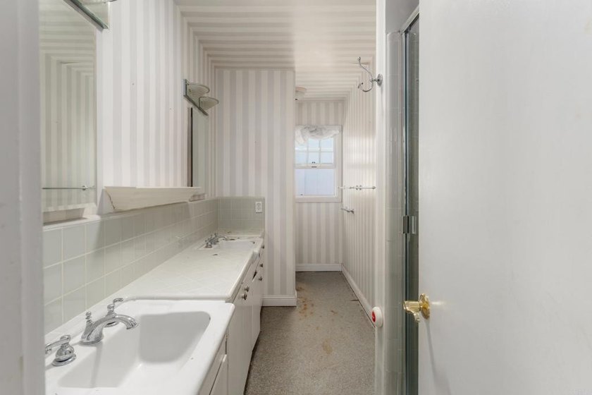 6530 Manana Place - photo 31