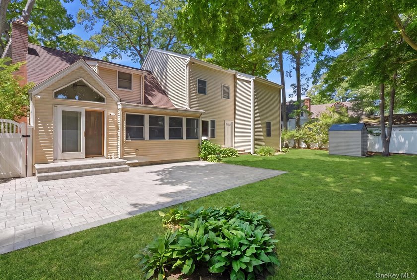 Welcome to 2595 Yorktown St., a fabulous Colonial perfectly - photo 34