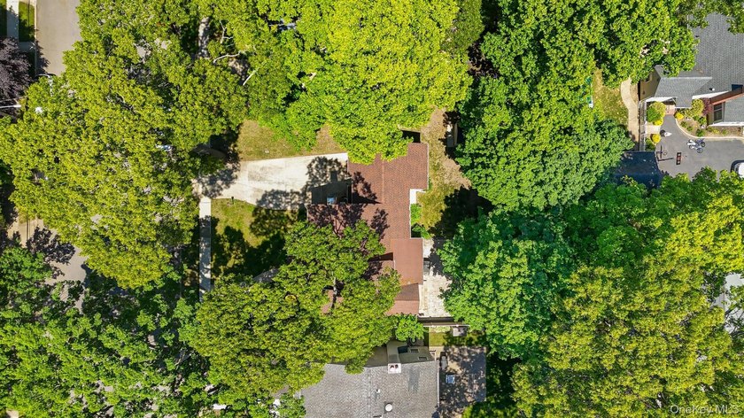 Welcome to 2595 Yorktown St., a fabulous Colonial perfectly - photo 37