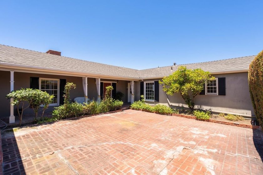 6530 Manana Place - photo 37