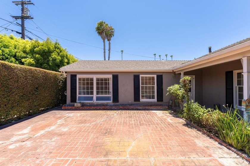 6530 Manana Place - photo 38