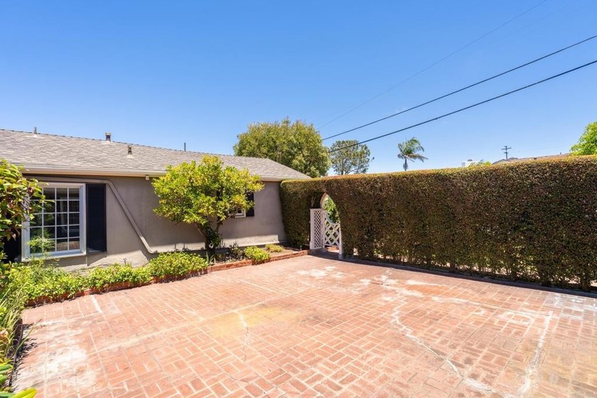 6530 Manana Place - photo 39