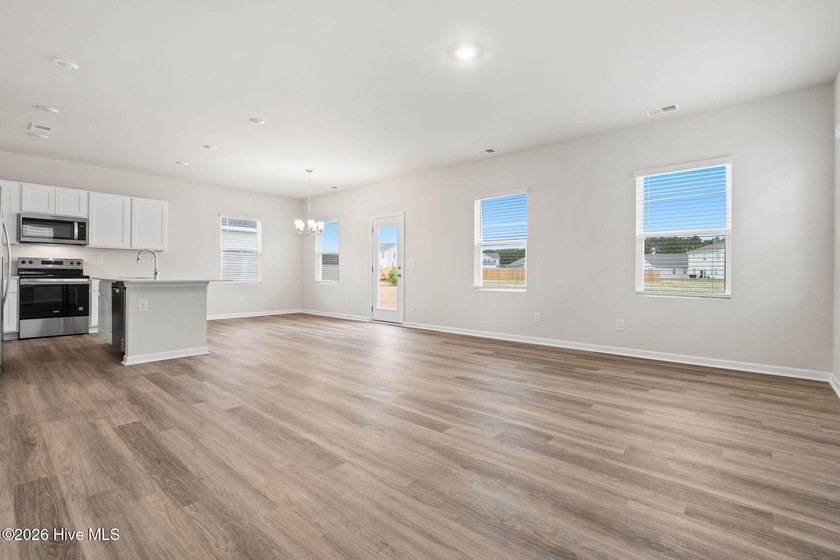 Welcome to The Garrett plan, an exquisitely crafted and - photo 7