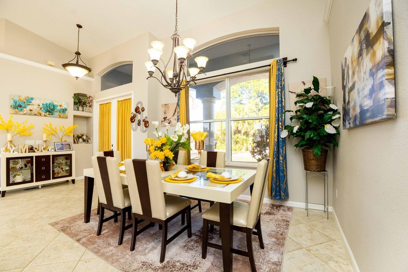 Step into this meticulously maintained 2006 CBS built home - photo 7