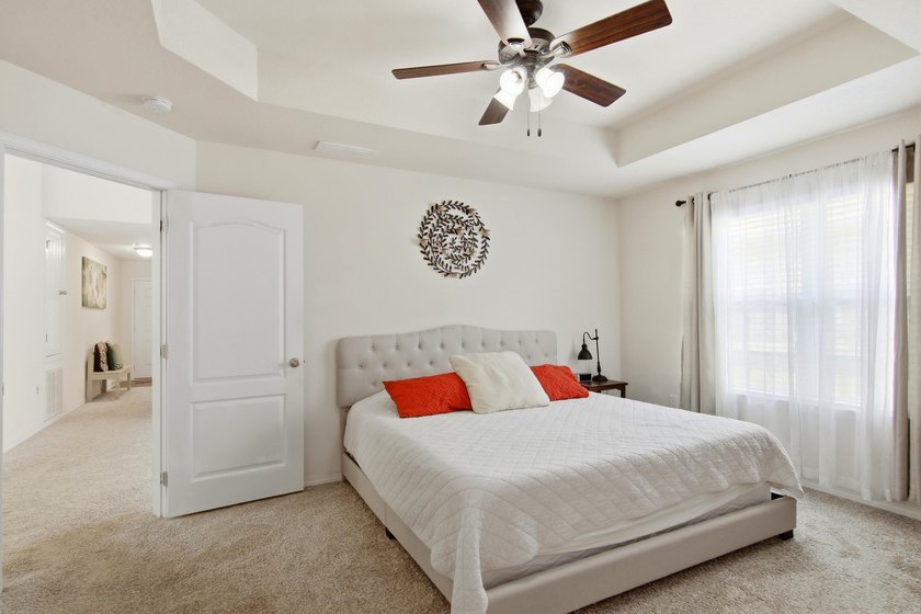 Located in the Duncan Ridge community of Navarre, this 3-bedroom - photo 28
