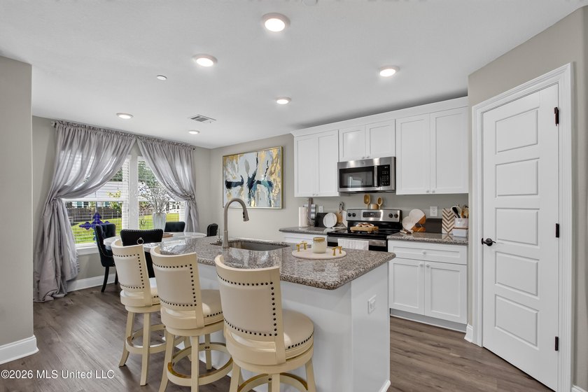 Beautifully maintained home in one of Diamondhead's newest - photo 12
