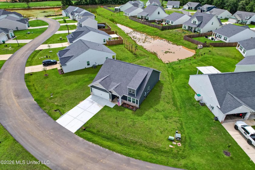 Beautifully maintained home in one of Diamondhead's newest - photo 39