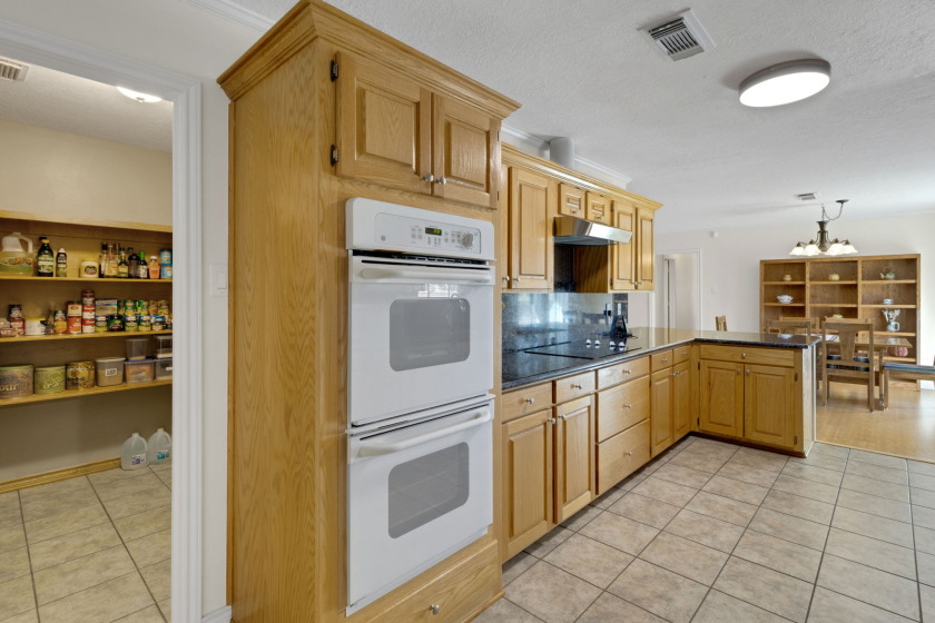 Lake Livingston Area Retreat on 2.4 Acres - photo 17