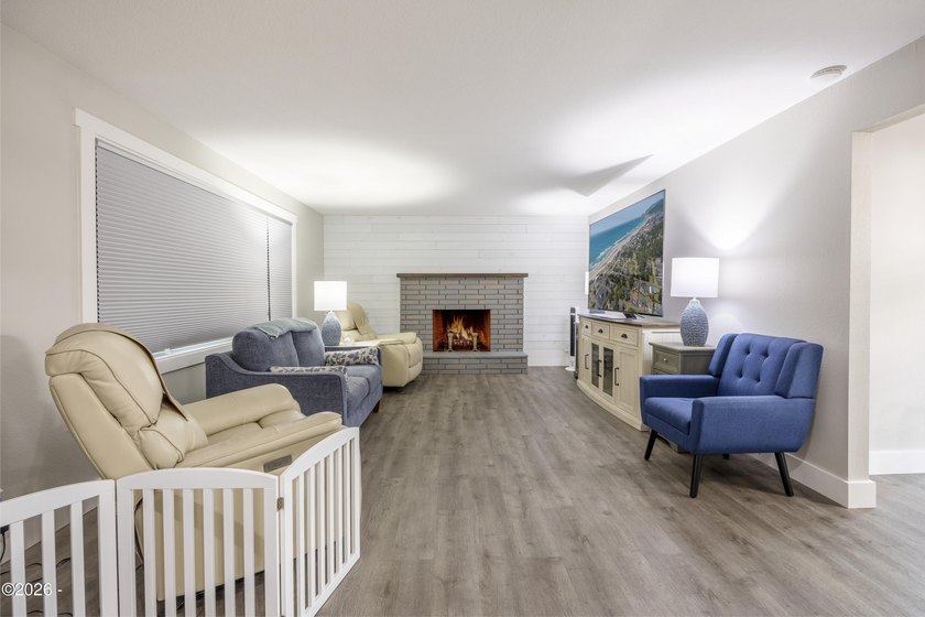 A well-maintained 2-bedroom, 1-bathroom single-level home in - photo 10