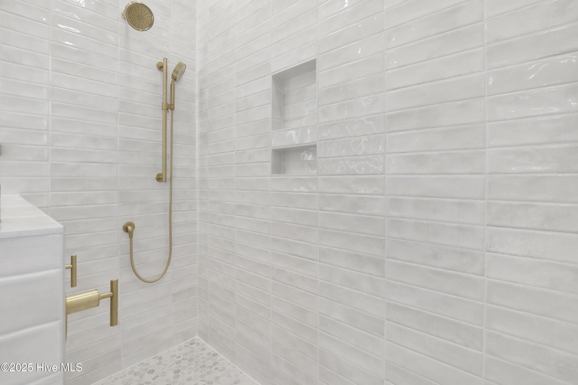Prestigious New Construction in Landfall! This impressive Bay - photo 19