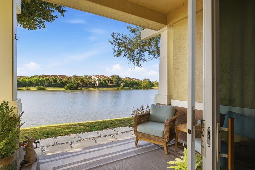 Beautifully renovated two-story residence in the gated CitySide - photo 12