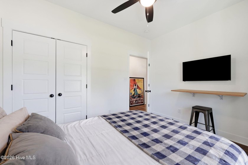 Discover the Oriental Plan, a thoughtfully designed builder's - photo 30