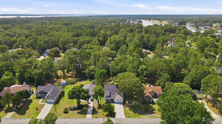 Discover the Oriental Plan, a thoughtfully designed builder's - photo 50