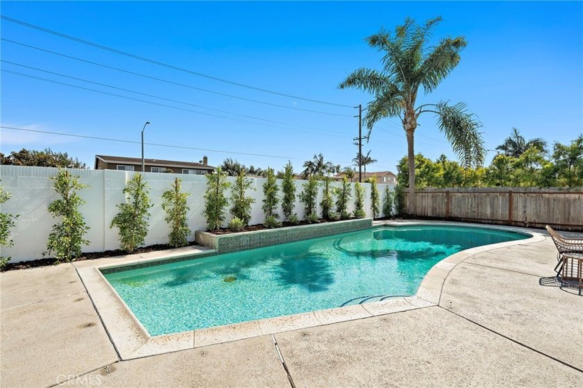 Discover the South Huntington Beach lifestyle in this recently - photo 25