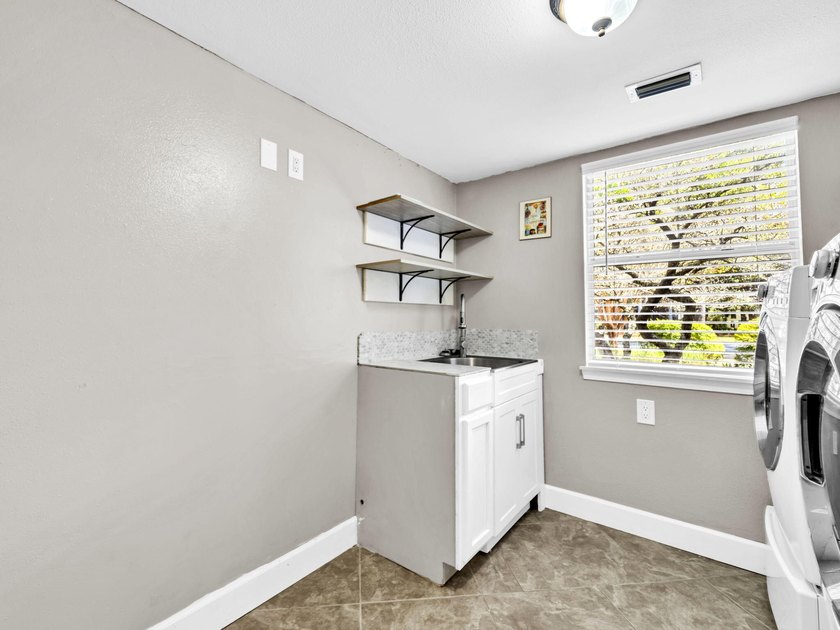 Move in ready 4-bedroom 3 bath home in the gated community of - photo 34