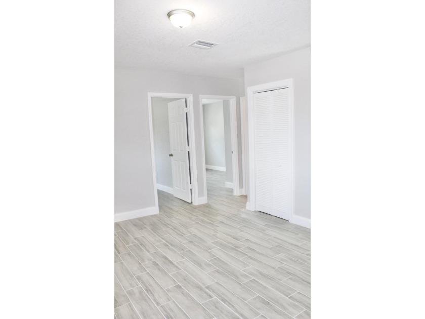 Discover this exceptional 5-unit apartment property, a rare - photo 40
