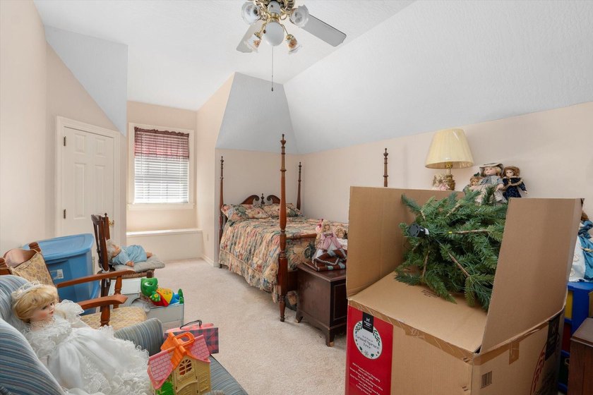 Welcome to 51 Lakeside Drive in Columbia, Mississippi--a - photo 33